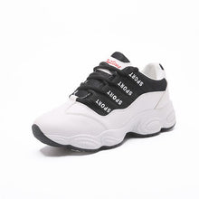 Load image into Gallery viewer, New Arrival Woman Leather Upper Sneaker