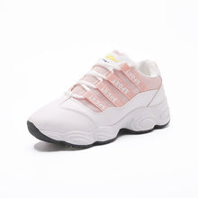 Load image into Gallery viewer, New Arrival Woman Leather Upper Sneaker